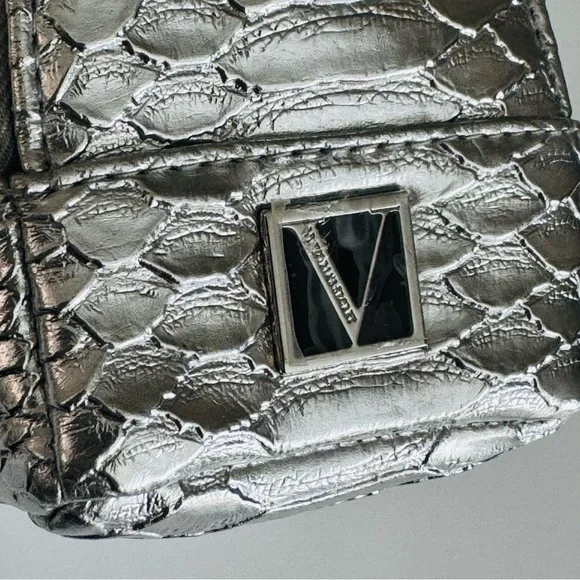 Victoria’s Secret Mini Backpack Bag Charm | Silver Snake Print | NWOT - Picture 3 of 7